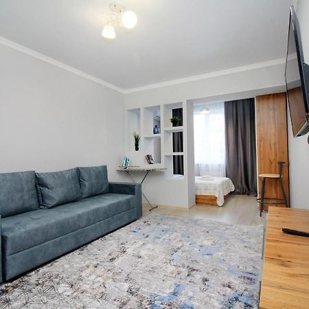 Cozy Studio In The Best Area! 3 Almaty Exterior foto