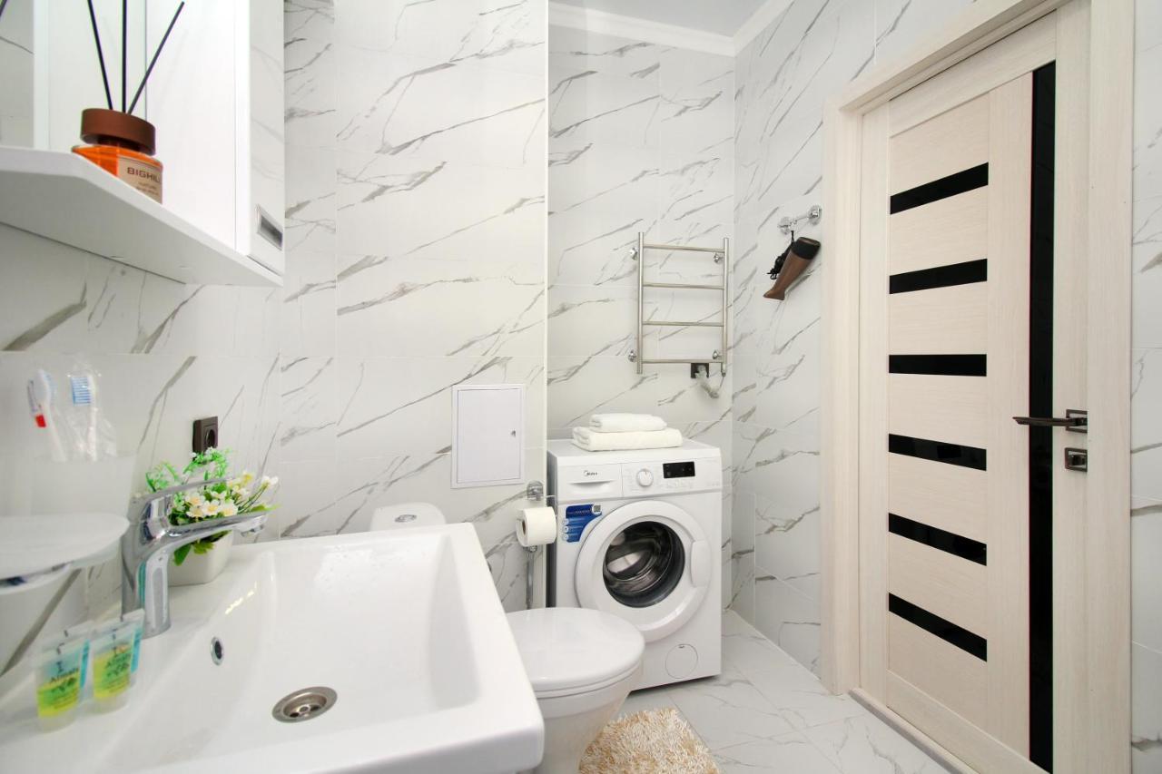 Cozy Studio In The Best Area! 3 Almaty Exterior foto