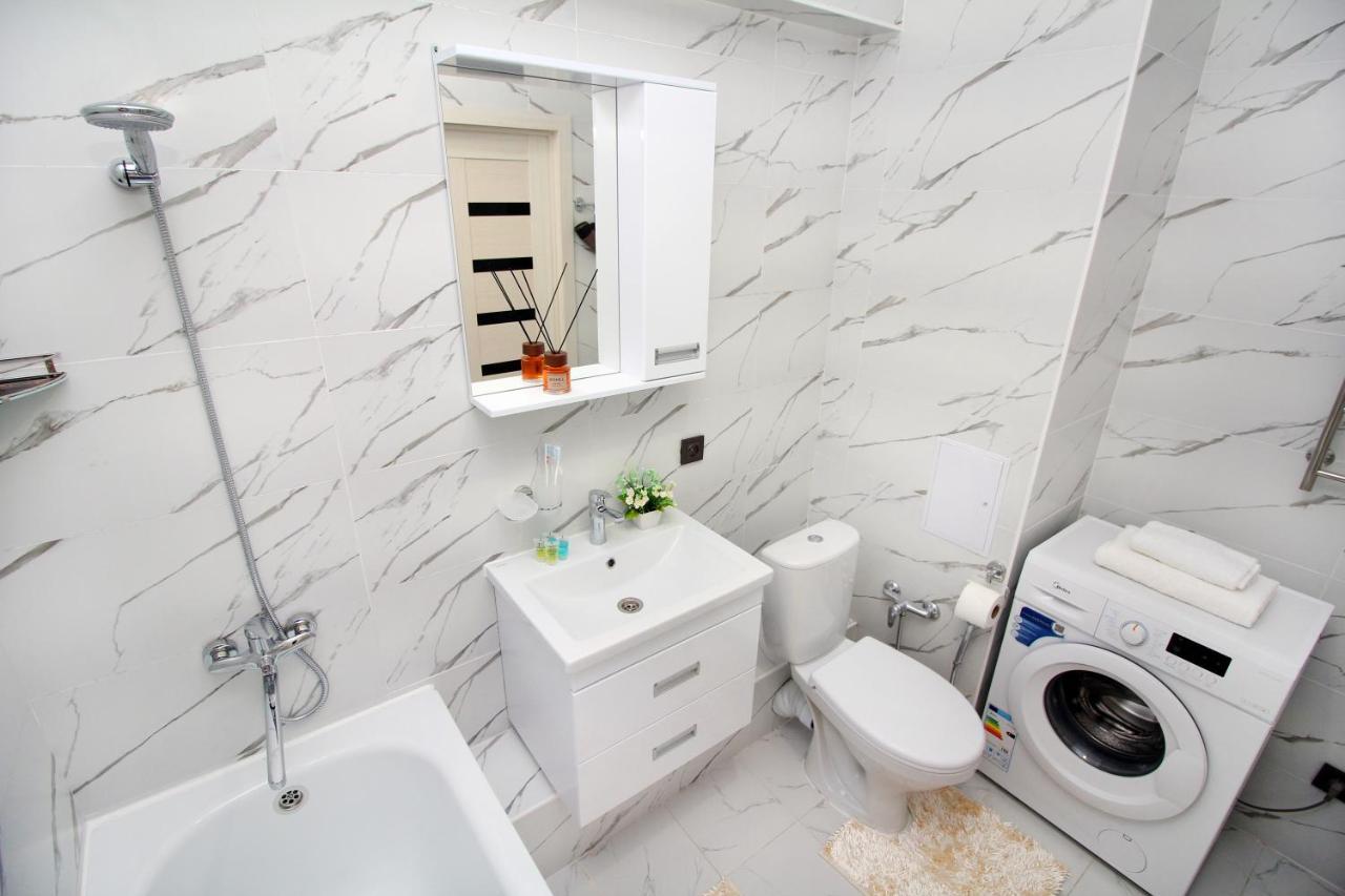 Cozy Studio In The Best Area! 3 Almaty Exterior foto